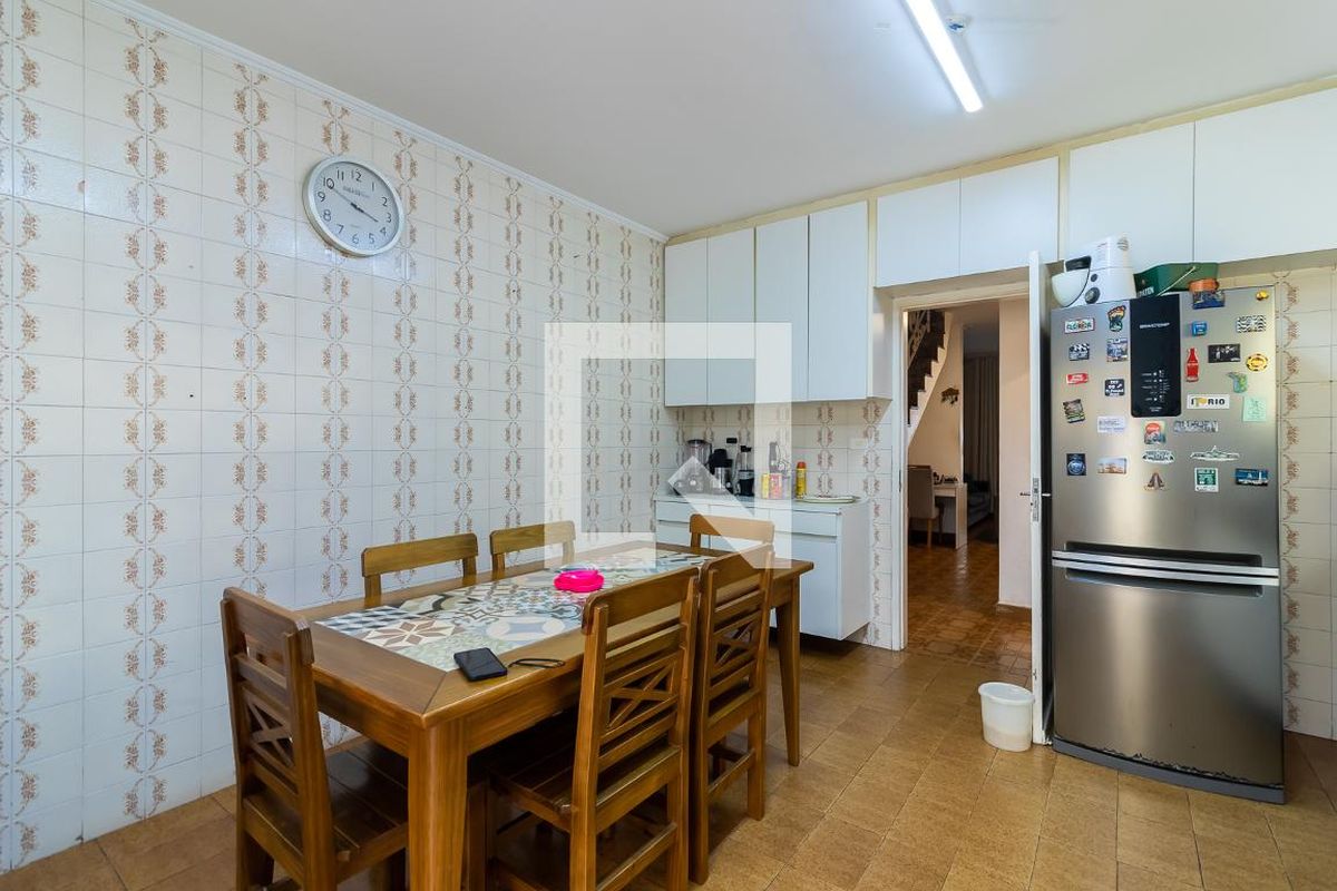 Casa, 5 quartos, 210 m² - Foto 34
