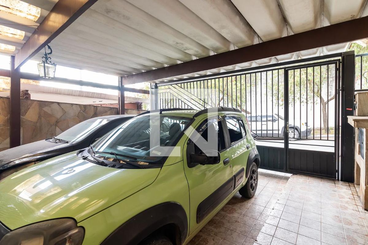 Casa, 5 quartos, 210 m² - Foto 57