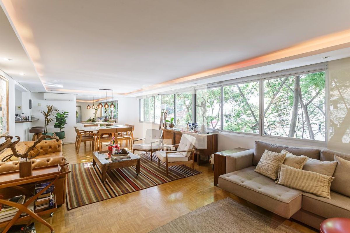 Apartamento, 3 quartos, 150 m² - Foto 1
