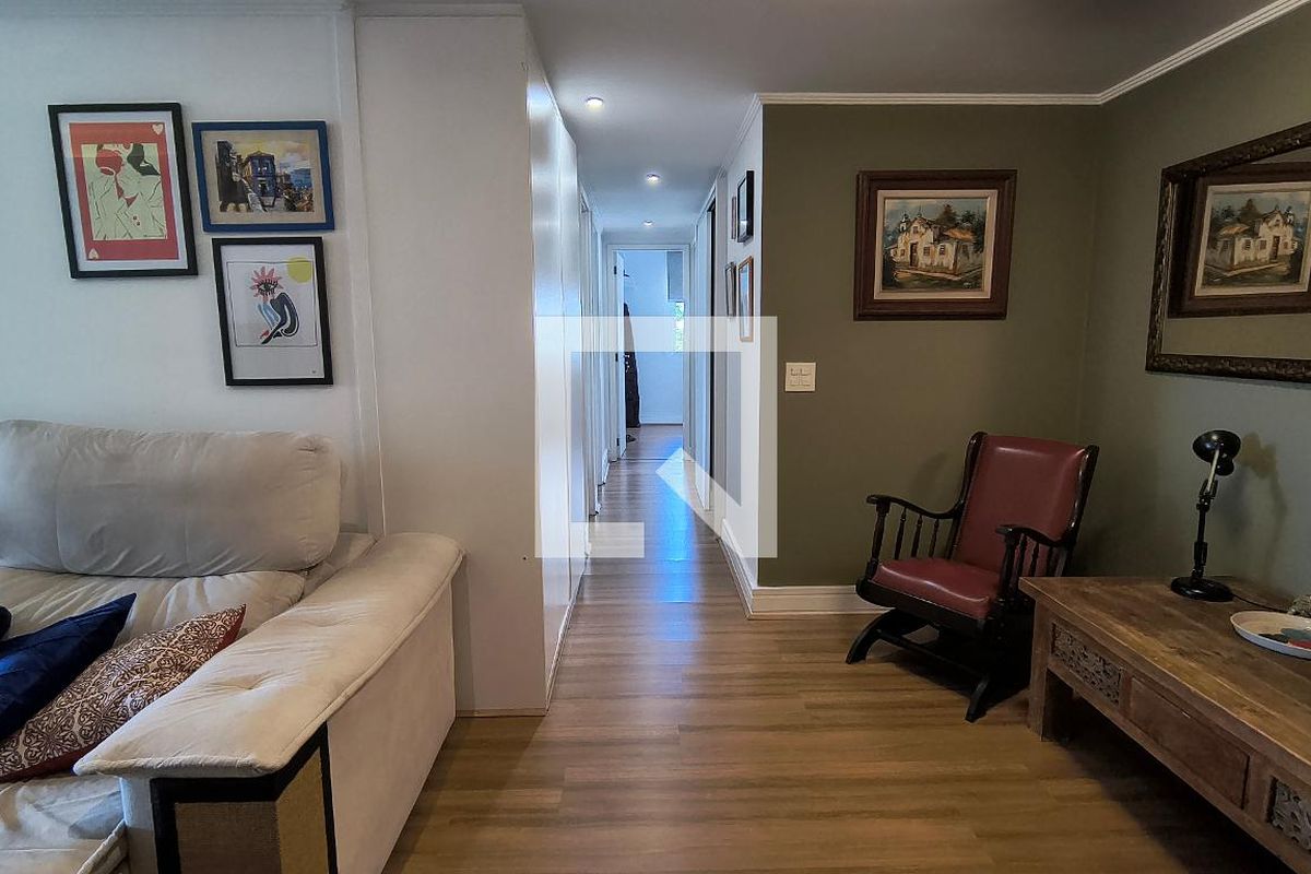 Apartamento, 3 quartos, 130 m² - Foto 3