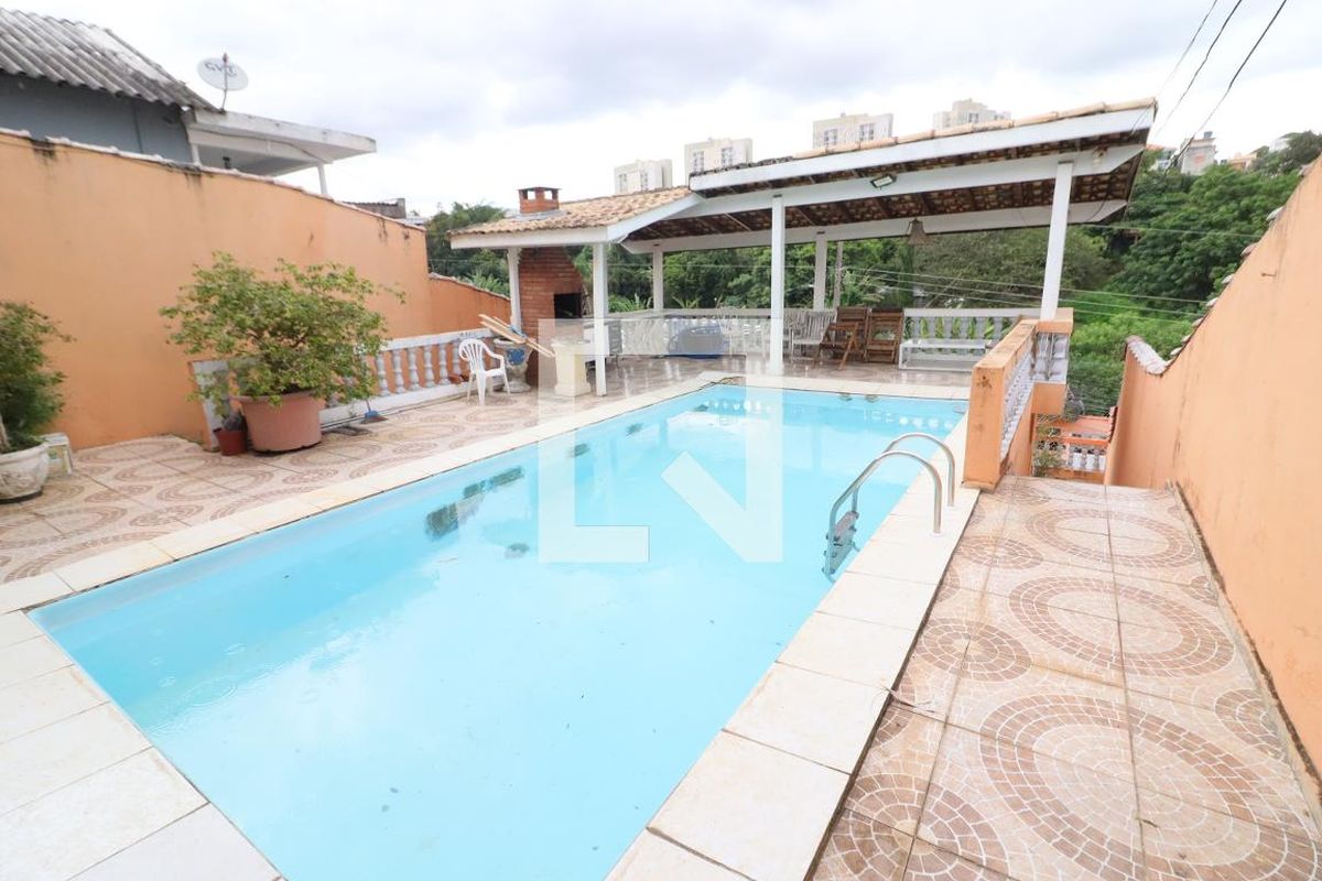 Casa, 3 quartos, 450 m² - Foto 34