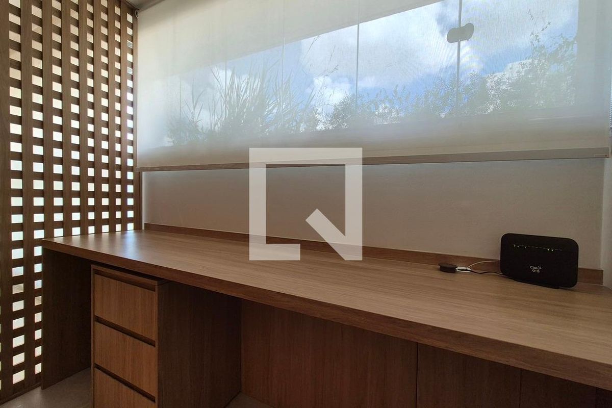 Apartamento à Venda - Cambuí, 3 Quartos,  167 m2 em , Campinas - sp | SoloBR