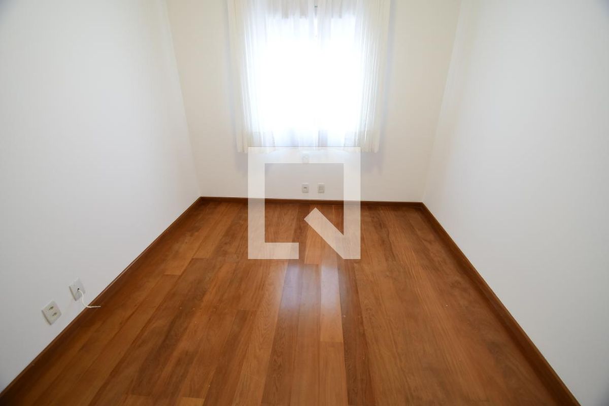 Casa à Venda - Mansões Santo Antônio, 3 Quartos,  146 m2 em , Campinas - sp | SoloBR