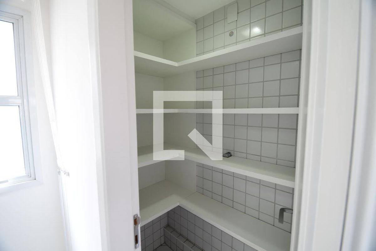 Casa à Venda - Mansões Santo Antônio, 3 Quartos,  146 m2 em , Campinas - sp | SoloBR