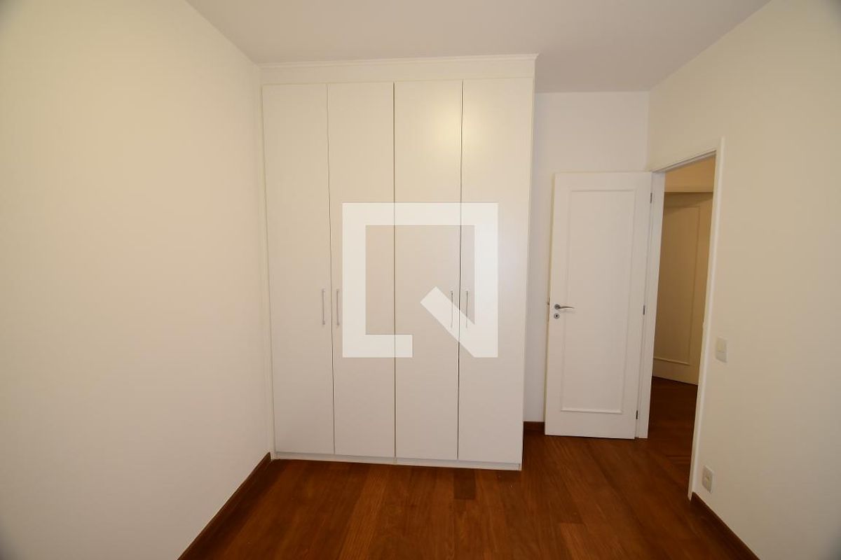 Casa à Venda - Mansões Santo Antônio, 3 Quartos,  146 m2 em , Campinas - sp | SoloBR
