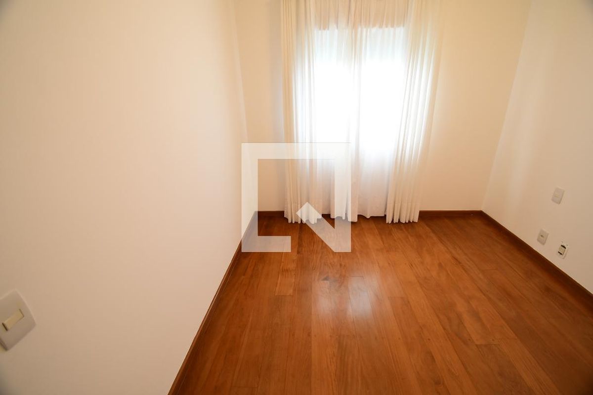 Casa à Venda - Mansões Santo Antônio, 3 Quartos,  146 m2 em , Campinas - sp | SoloBR