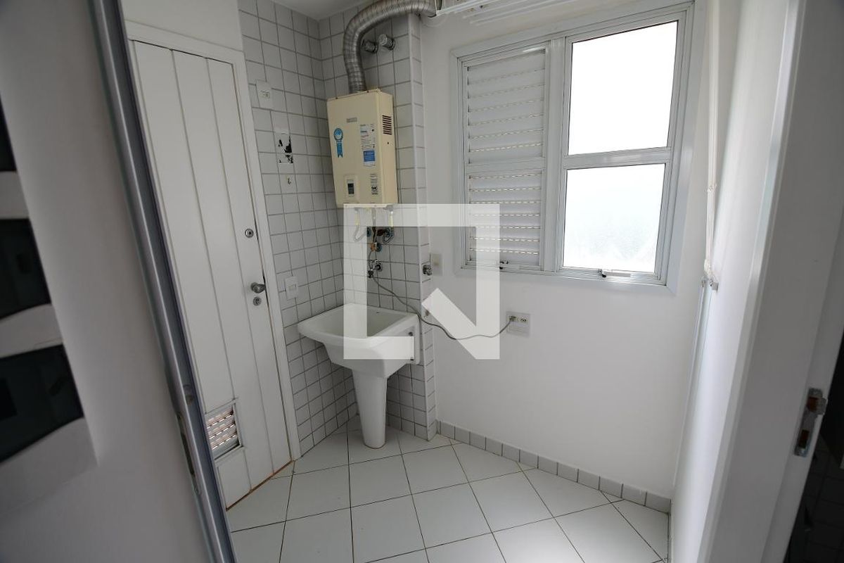Casa à Venda - Mansões Santo Antônio, 3 Quartos,  146 m2 em , Campinas - sp | SoloBR