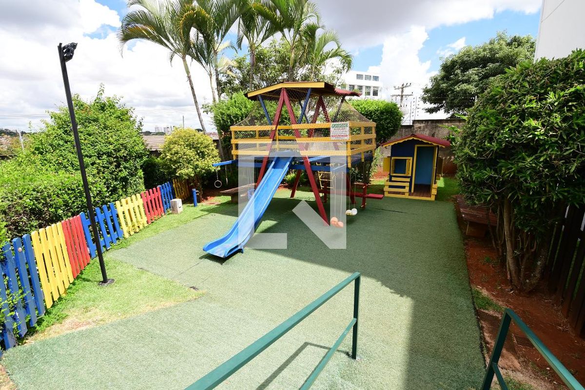 Casa à Venda - Mansões Santo Antônio, 3 Quartos,  146 m2 em , Campinas - sp | SoloBR