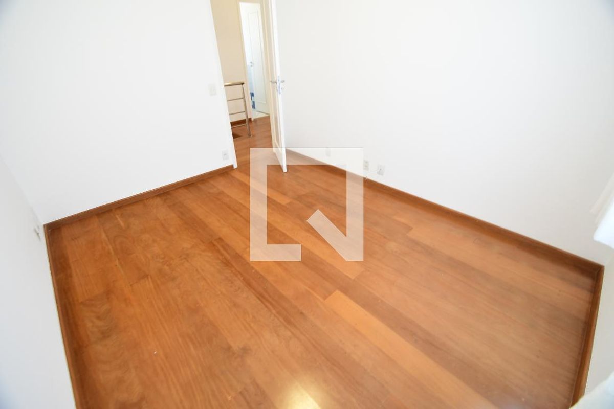 Casa à Venda - Mansões Santo Antônio, 3 Quartos,  146 m2 em , Campinas - sp | SoloBR