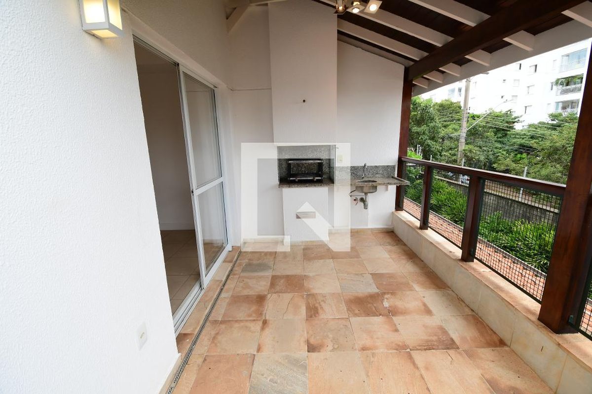 Casa à Venda - Mansões Santo Antônio, 3 Quartos,  146 m2 em , Campinas - sp | SoloBR