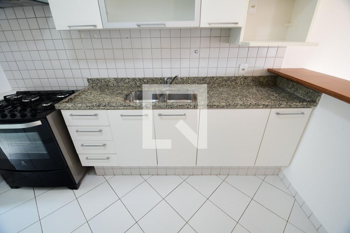Casa à Venda - Mansões Santo Antônio, 3 Quartos,  146 m2 em , Campinas - sp | SoloBR