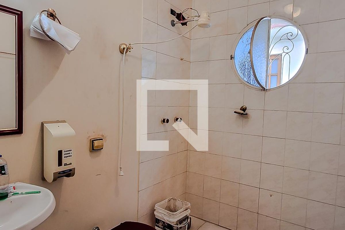 Casa, 4 quartos, 250 m² - Foto 55