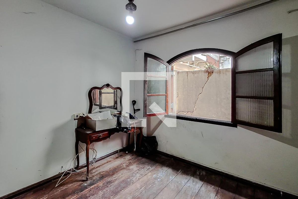 Casa, 4 quartos, 250 m² - Foto 22