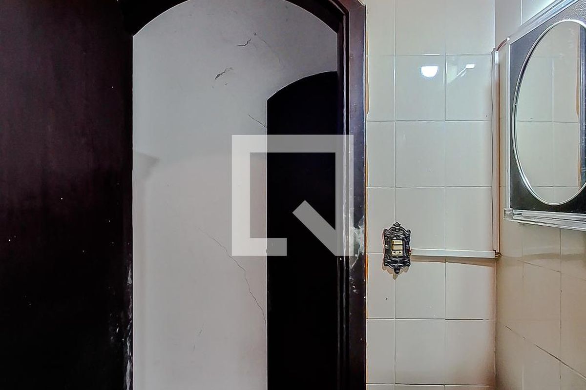 Casa, 4 quartos, 250 m² - Foto 27