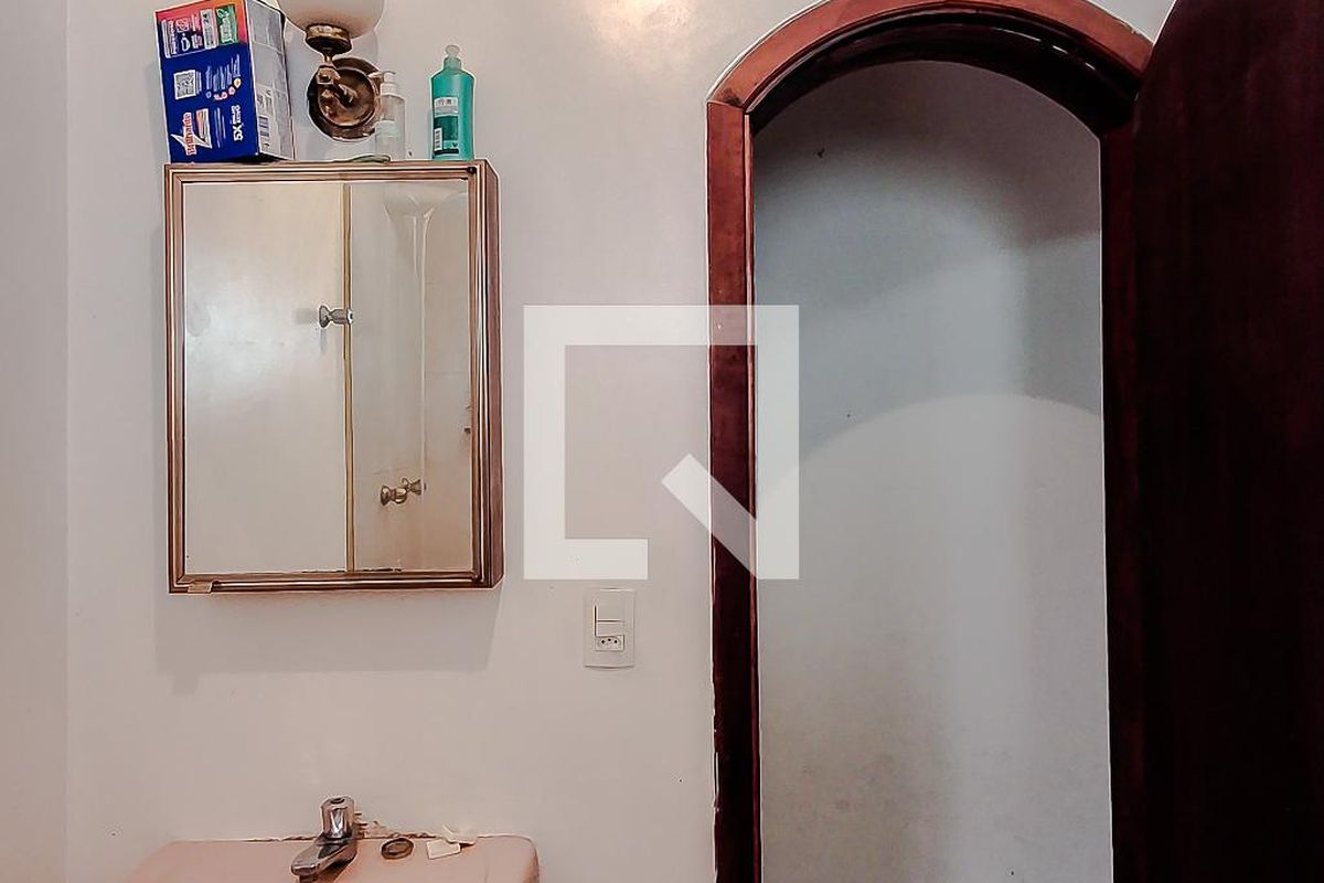 Casa, 4 quartos, 250 m² - Foto 36