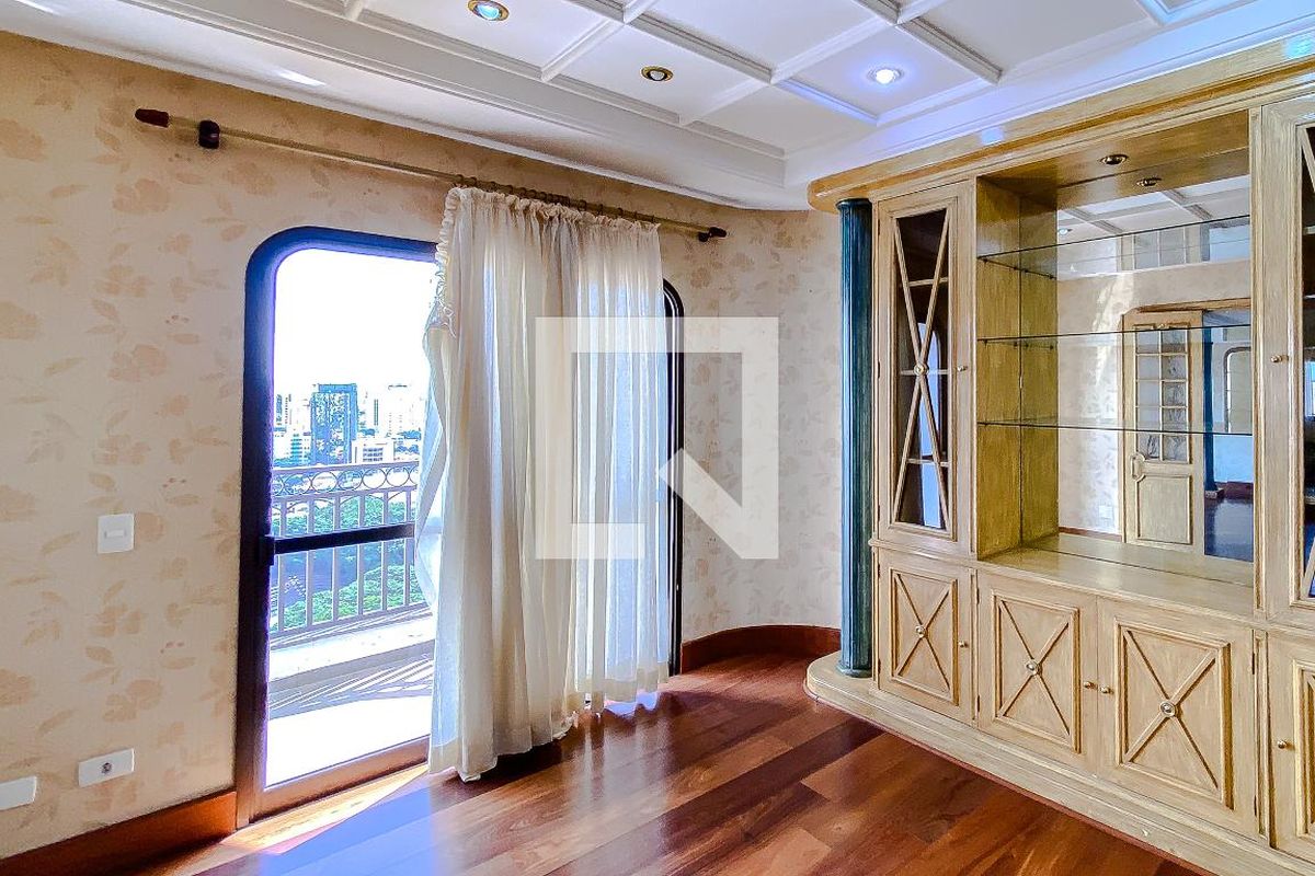 Apartamento, 4 quartos, 315 m² - Foto 17