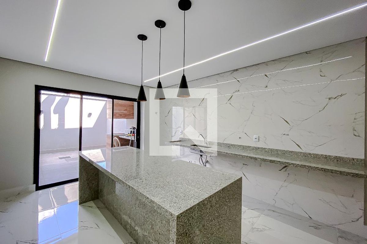 Casa, 3 quartos, 200 m² - Foto 50