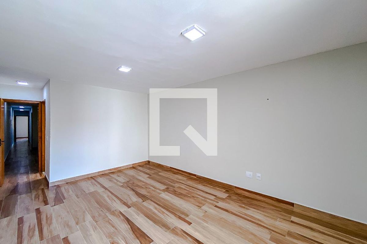 Casa, 3 quartos, 200 m² - Foto 14