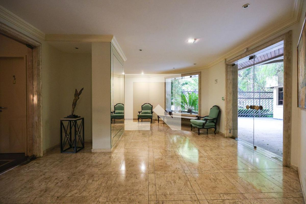 Apartamento, 3 quartos, 242 m² - Foto 76