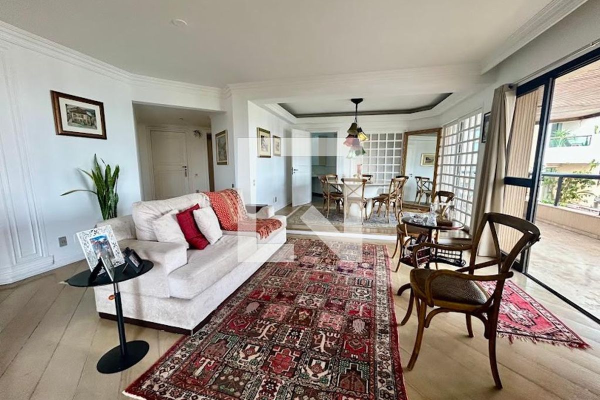 Apartamento, 3 quartos, 242 m² - Foto 4
