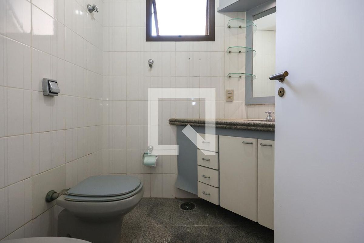 Apartamento, 3 quartos, 242 m² - Foto 53