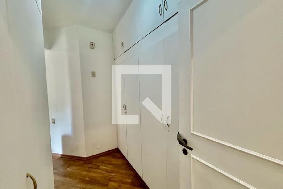 Apartamento, 3 quartos, 242 m² - Foto 27