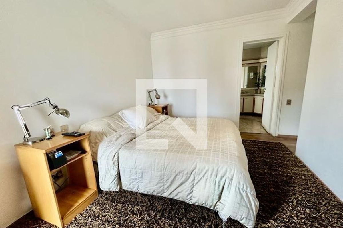 Apartamento, 3 quartos, 242 m² - Foto 25