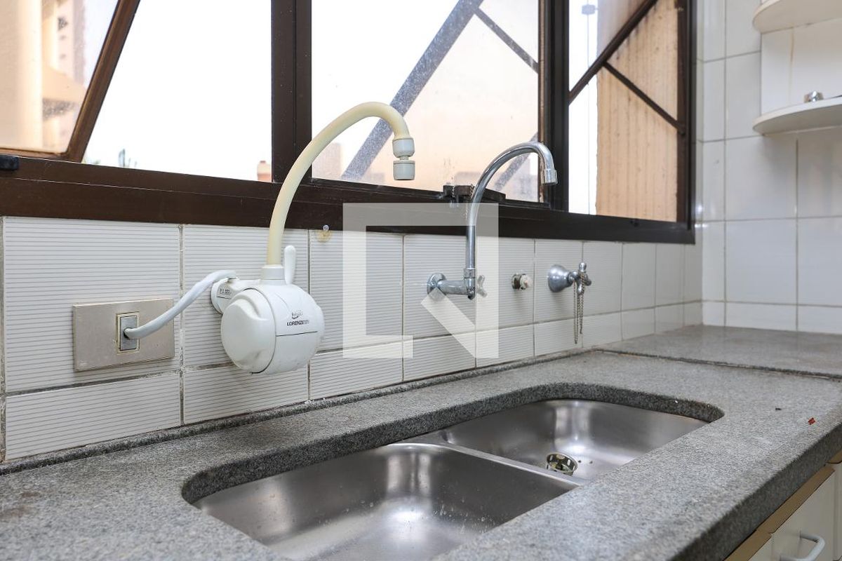 Apartamento, 3 quartos, 242 m² - Foto 58