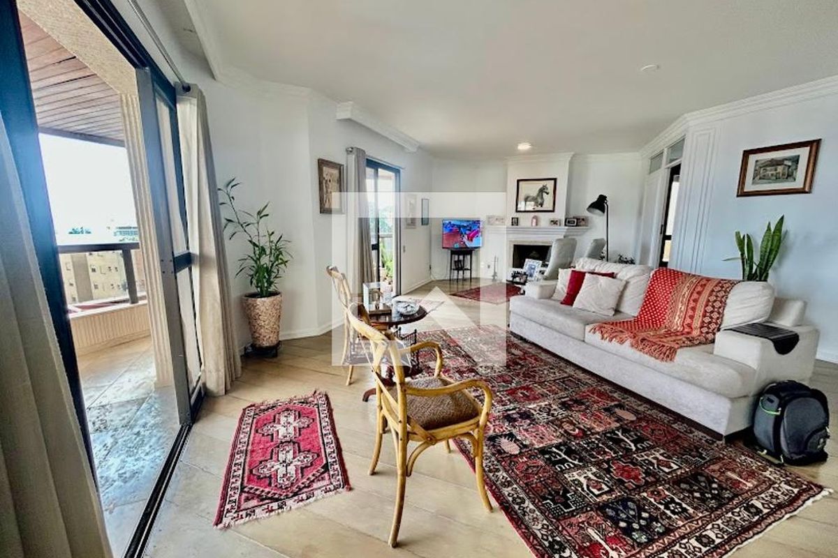 Apartamento, 3 quartos, 242 m² - Foto 6