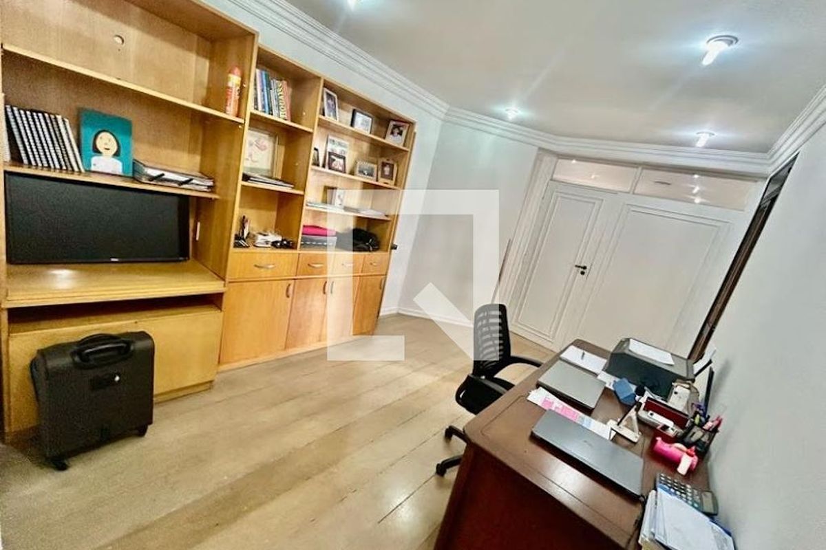 Apartamento, 3 quartos, 242 m² - Foto 14