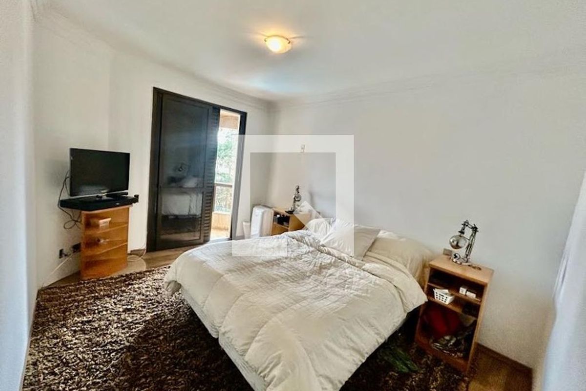 Apartamento, 3 quartos, 242 m² - Foto 23