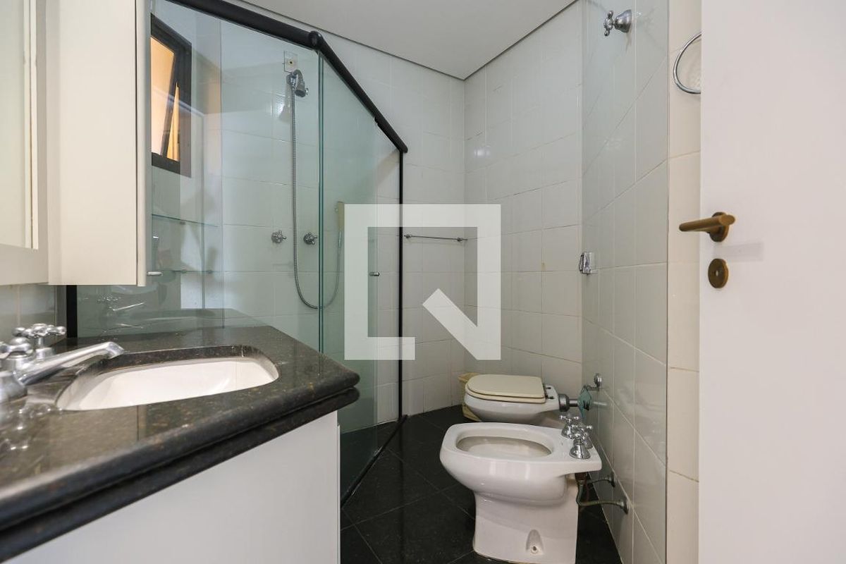 Apartamento, 3 quartos, 242 m² - Foto 43