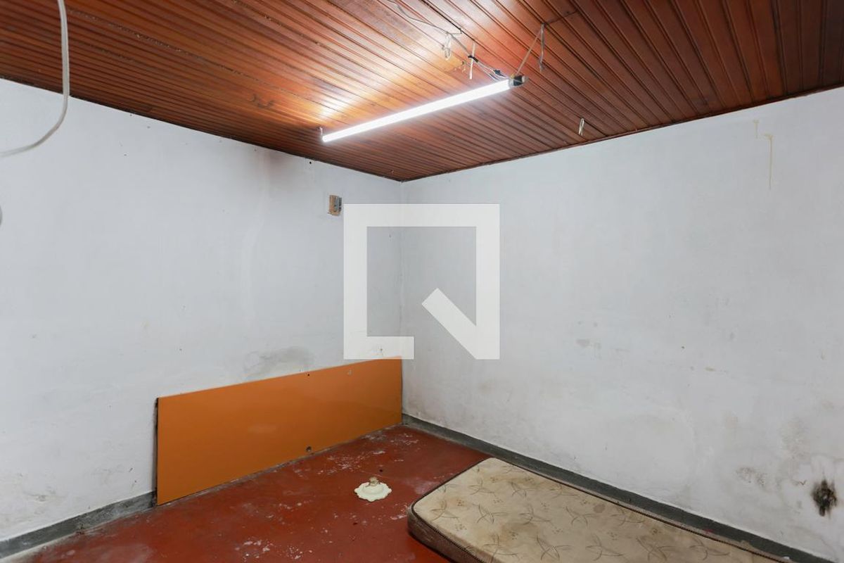 Casa, 4 quartos, 270 m² - Foto 31