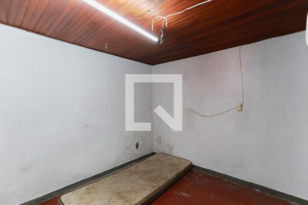 Casa, 4 quartos, 270 m² - Foto 32