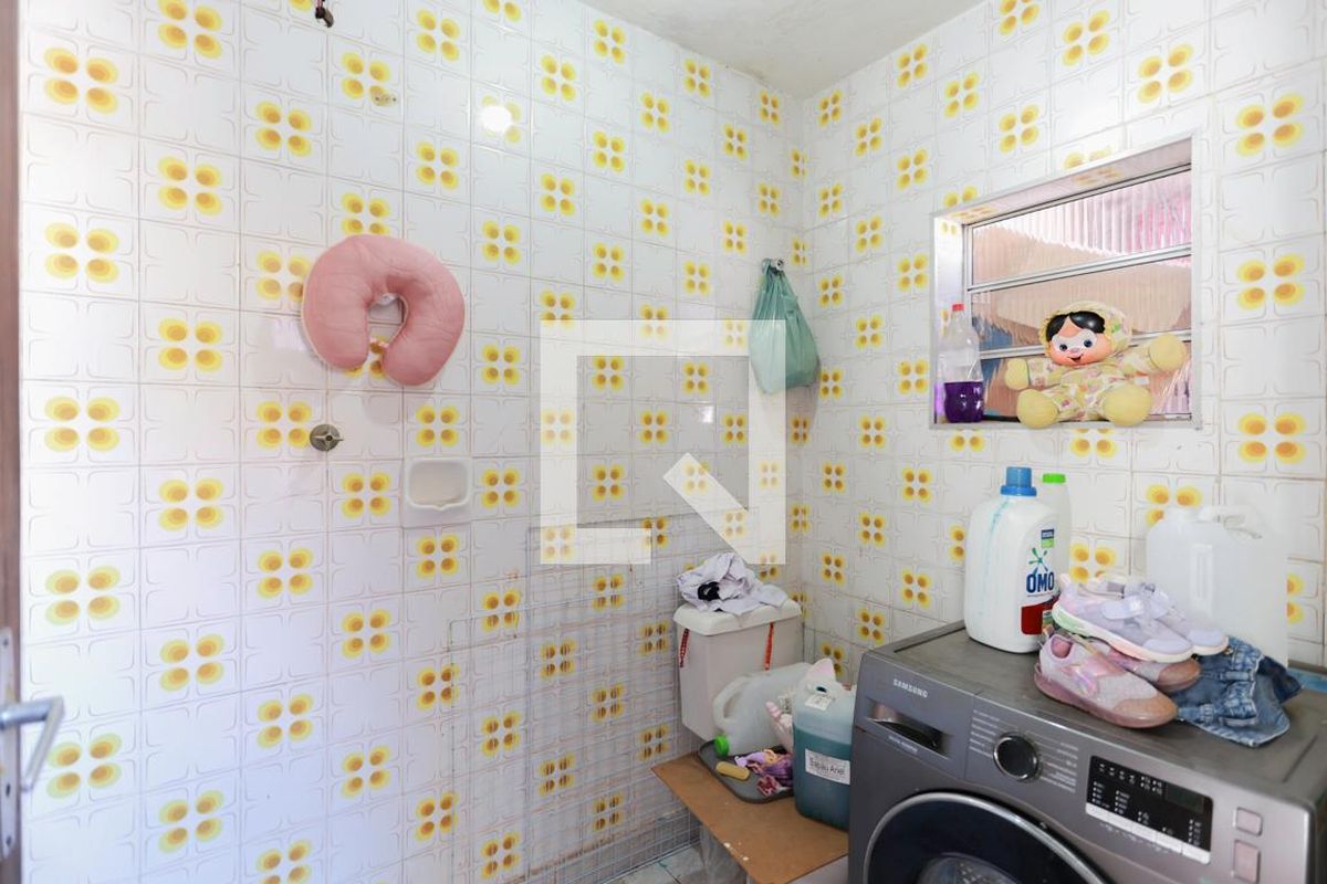 Casa, 4 quartos, 270 m² - Foto 39