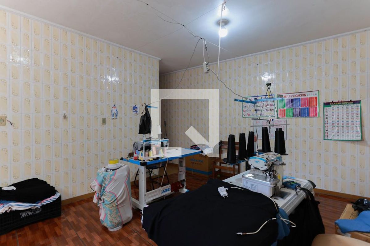Casa, 4 quartos, 270 m² - Foto 46