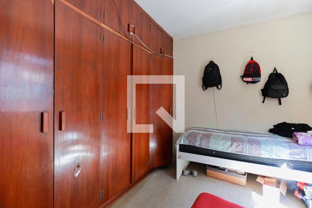 Casa, 4 quartos, 270 m² - Foto 50