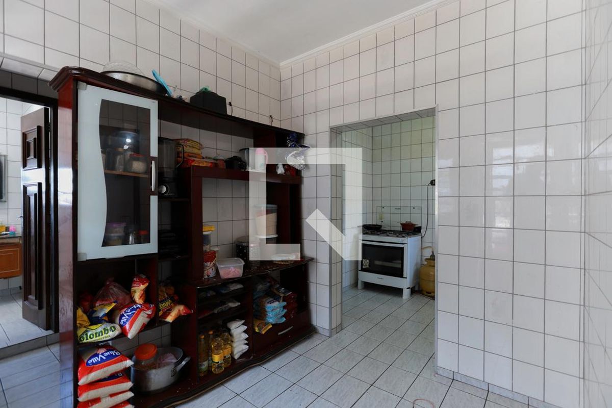 Casa, 4 quartos, 270 m² - Foto 19