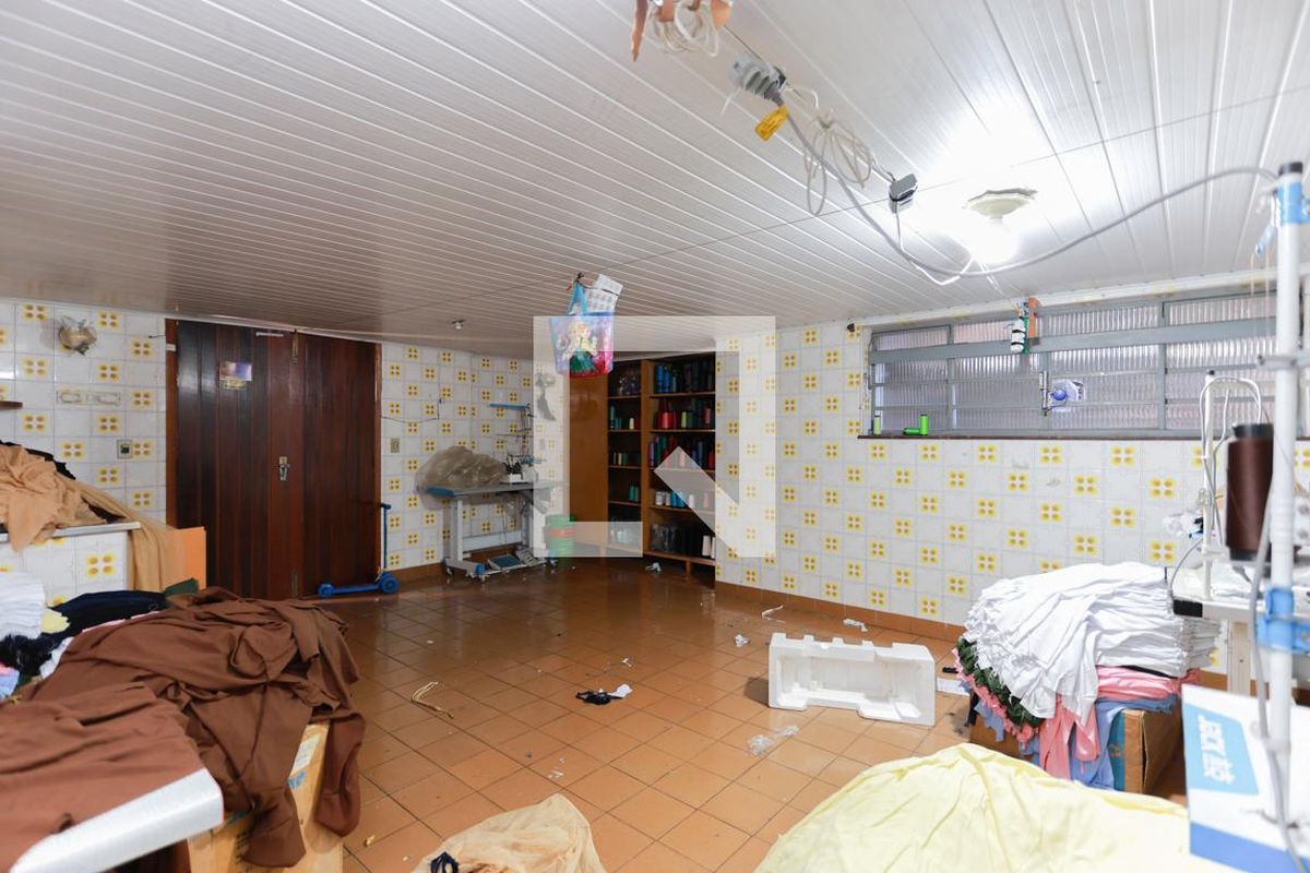 Casa, 4 quartos, 270 m² - Foto 38