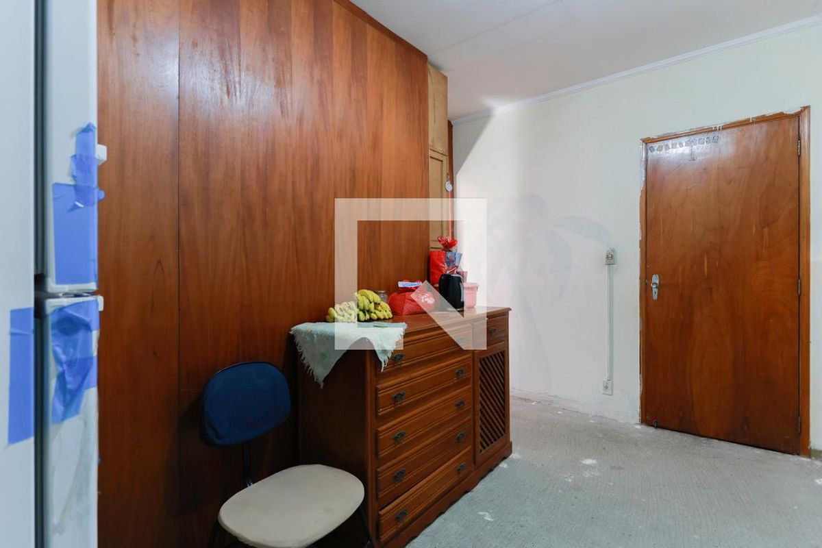 Casa, 4 quartos, 270 m² - Foto 54