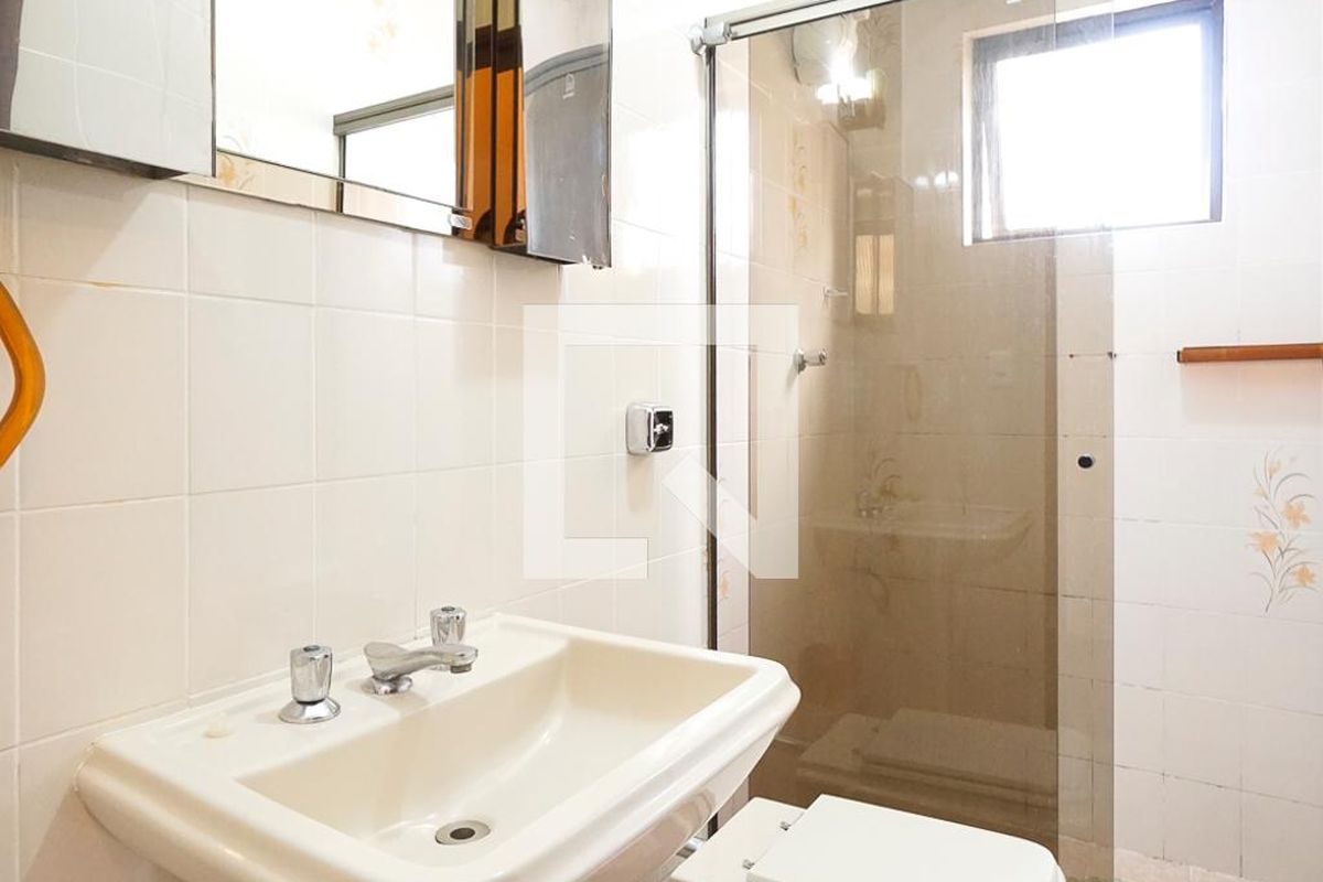 Casa, 3 quartos, 230 m² - Foto 33