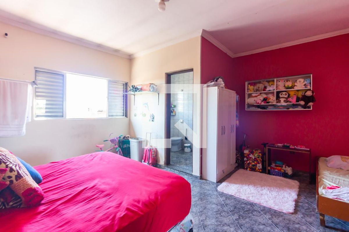 Casa, 1 quarto, 289 m² - Foto 12