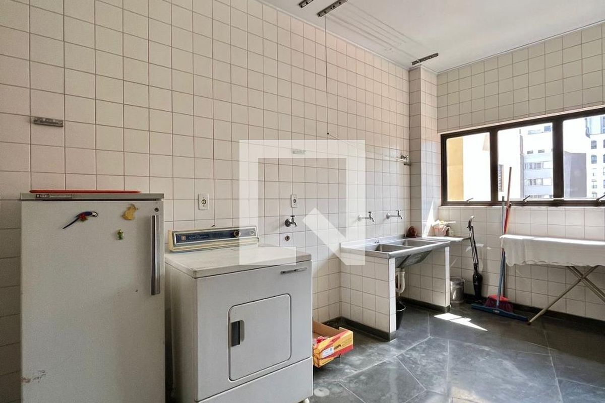 Apartamento à Venda - Cambuí, 4 Quartos,  601 m2 em , Campinas - sp | SoloBR