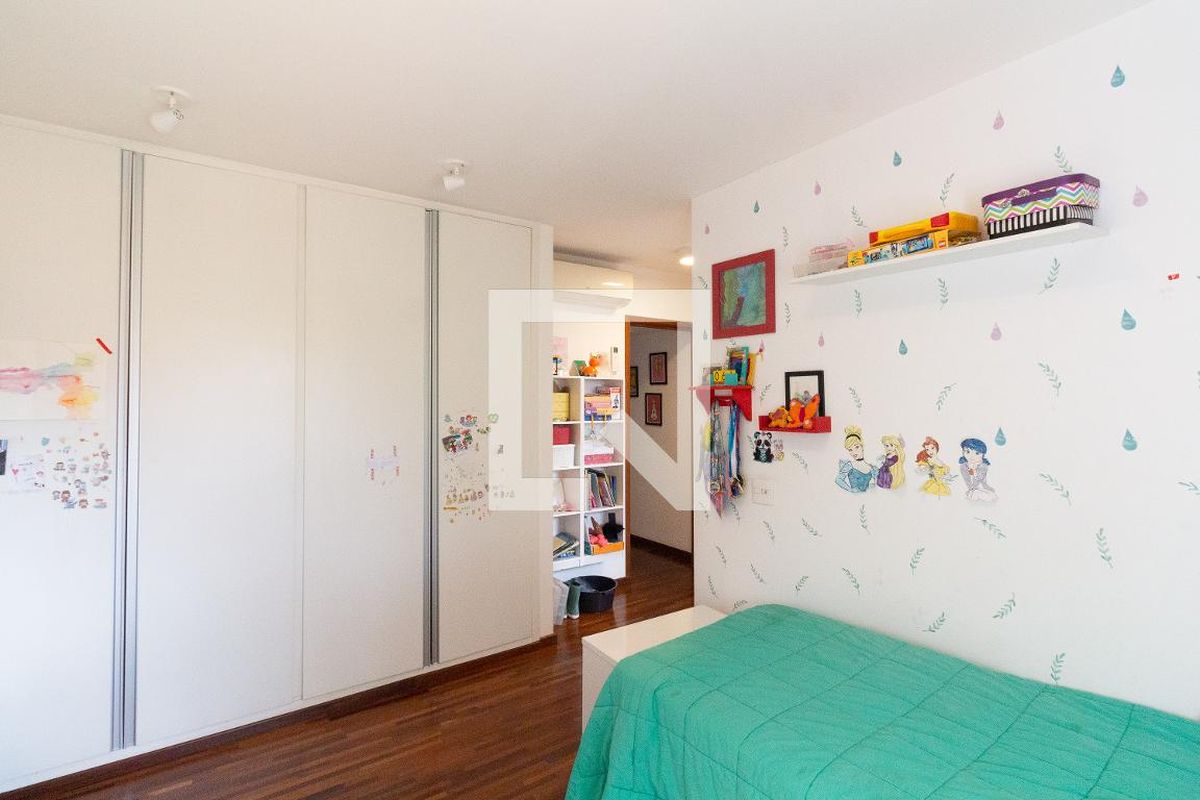 Casa, 3 quartos, 250 m² - Foto 14