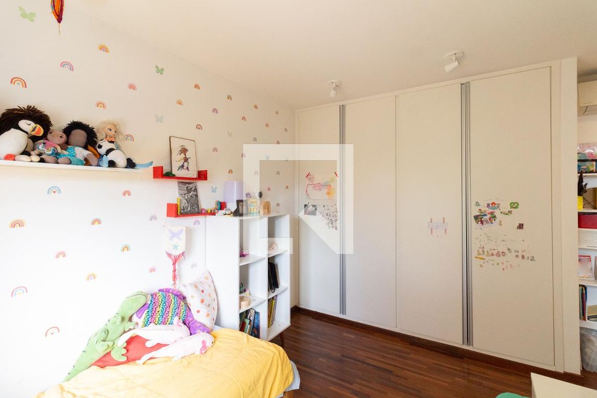 Casa, 3 quartos, 250 m² - Foto 13
