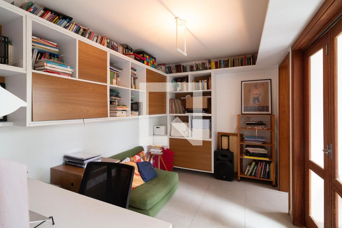 Casa, 3 quartos, 250 m² - Foto 21