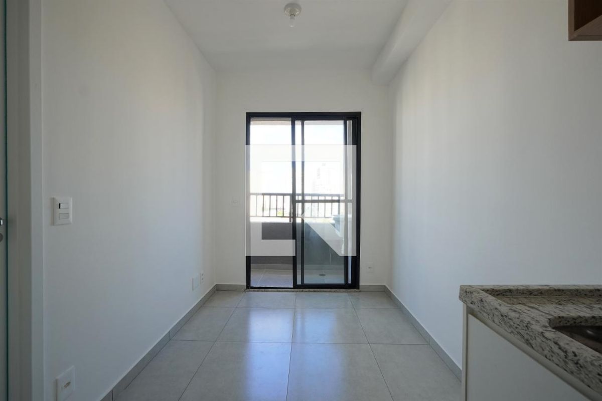 Apartamento, 1 quarto, 26 m² - Foto 2