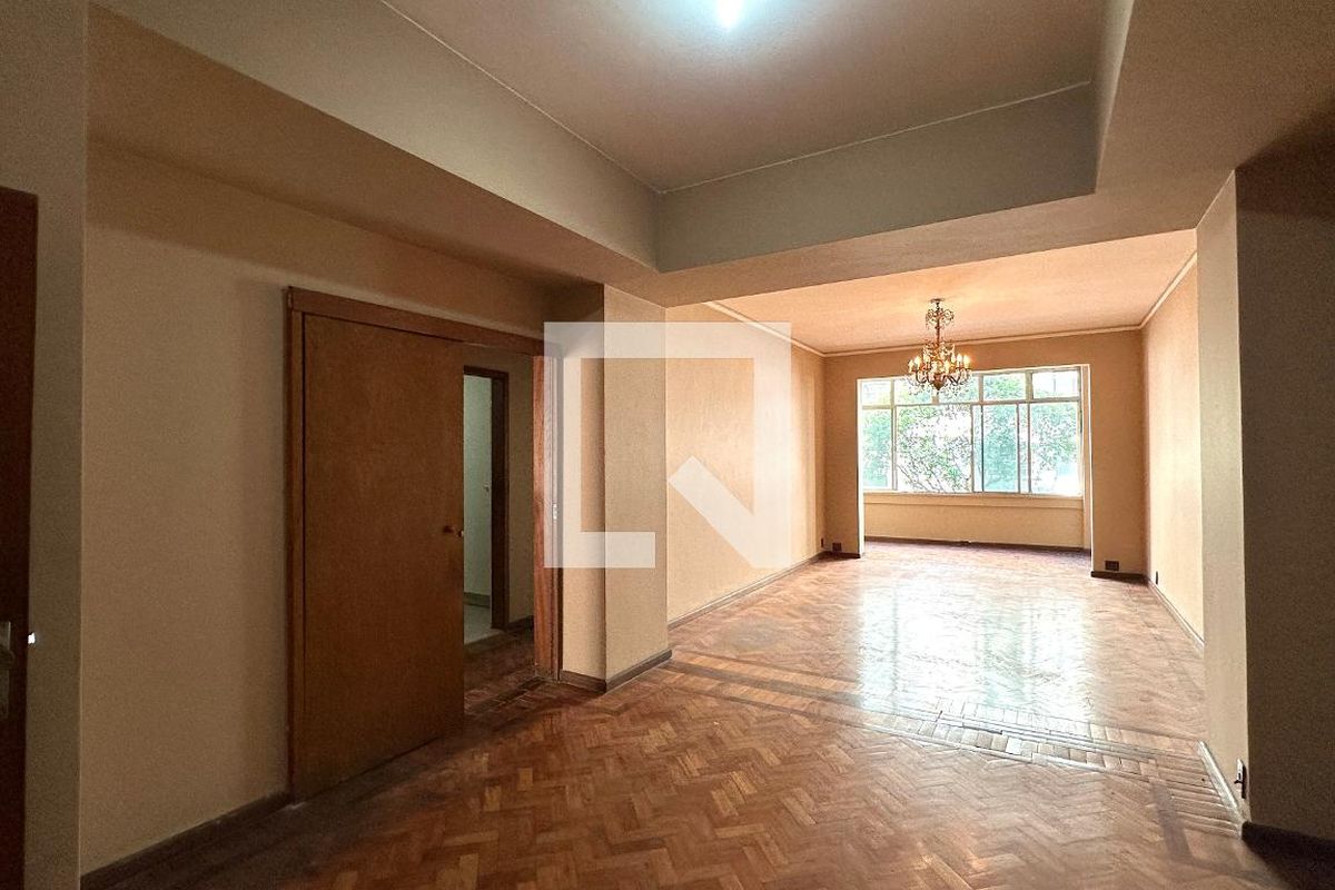 Apartamento, 3 quartos, 185 m² - Foto 1