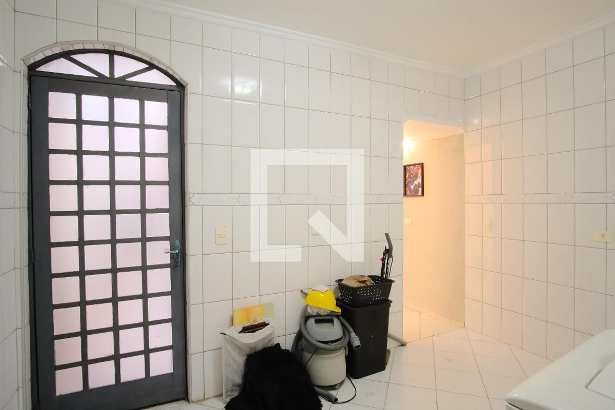 Casa, 3 quartos, 250 m² - Foto 47