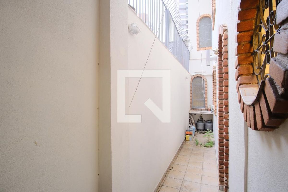 Casa, 3 quartos, 250 m² - Foto 50